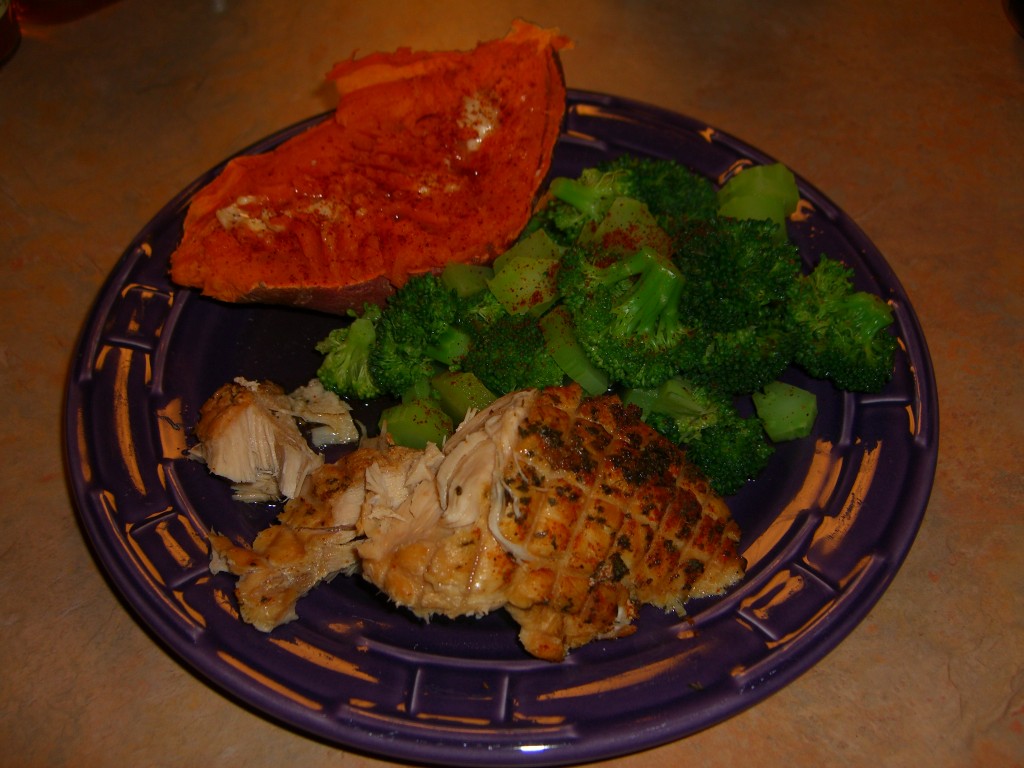 Extremely Easy Turkey Breast with Broccoli and Yams