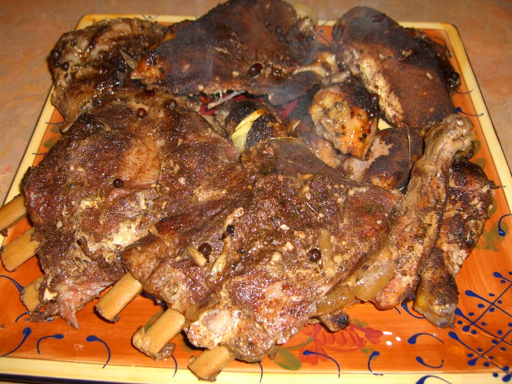 jerk-pork-chicken-platter